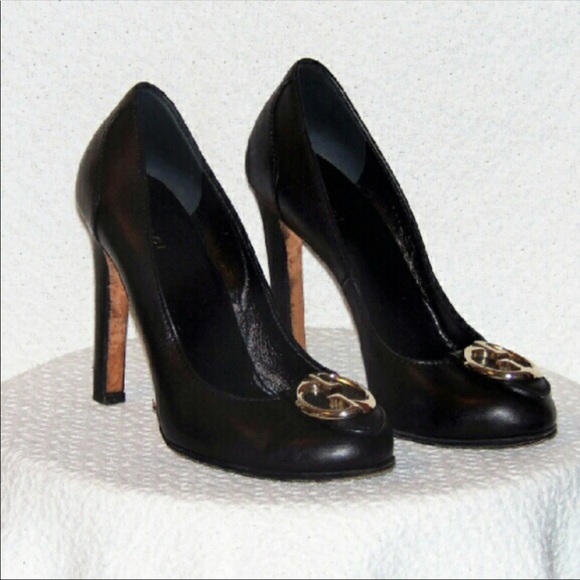 Gucci Shoes - Gucci 1973 Logo Heels